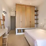 Vinangelo, A Cycladic Elegant On Paros Island Glifades