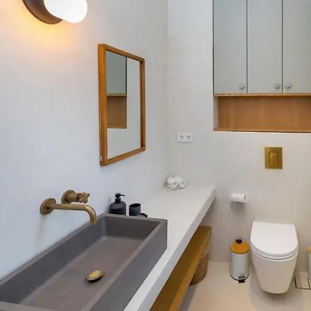 Vinangelo, A Cycladic Elegant On Paros Island Glifades