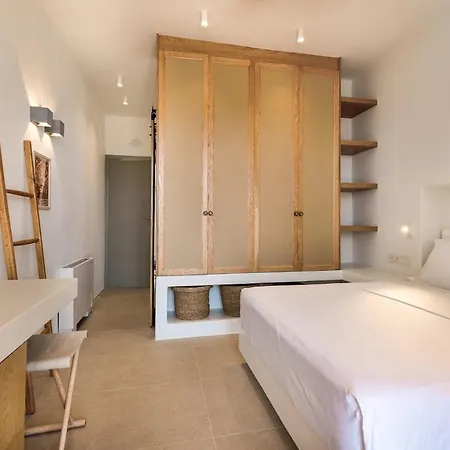 Vinangelo, A Cycladic Elegant On Paros Island Glifades