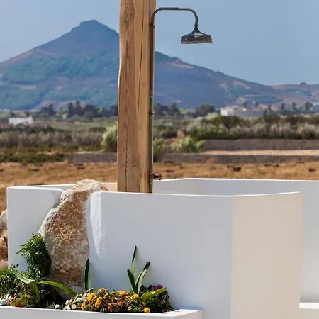 Вилла Vinangelo, A Cycladic Elegant On Paros Island *