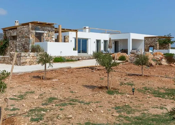 Villa Vinangelo, A Cycladic Elegant On Paros Island Glifades